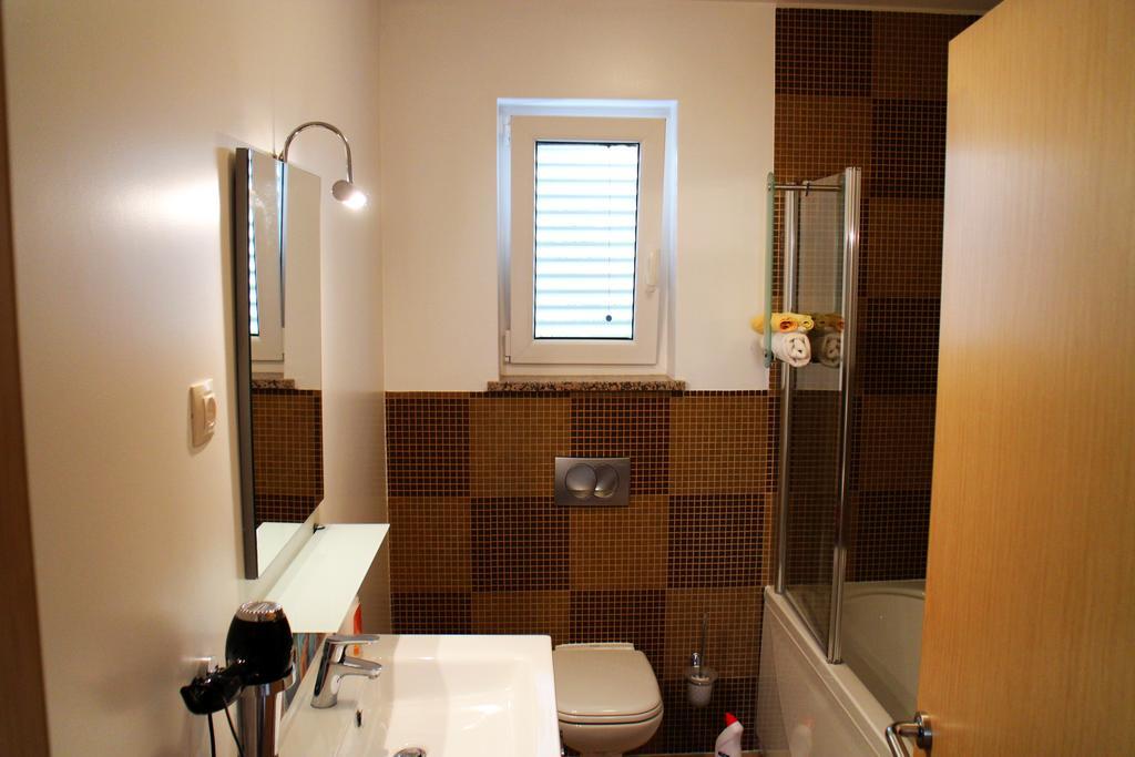Apartment Soni A4 Krk Town Buitenkant foto